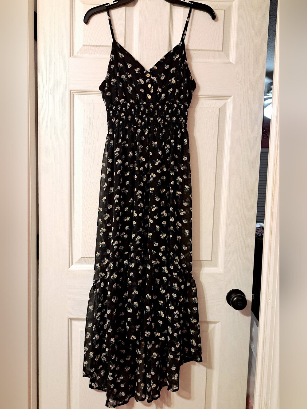 Sweet Storm Size M Black Floral Daisy High Low Sundress White & Yellow Blooms